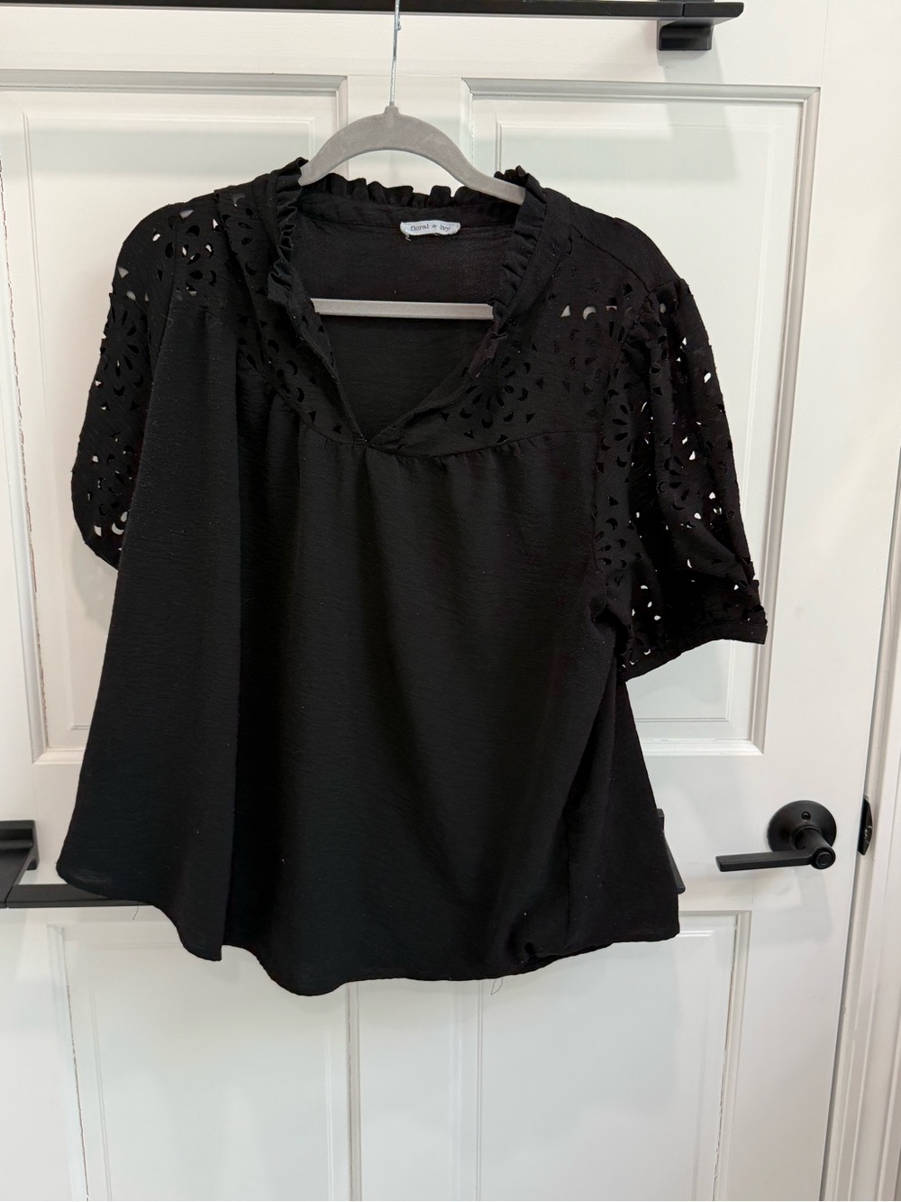 Women's Black Eyelet Sleeve V-Neck Blouse by Sanctuary